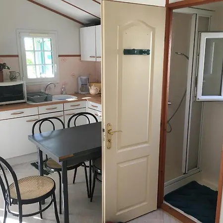 Chalet Wooden Chalet, For 4 People Air-conditioned